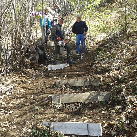 La scalinatura di un tratto ripido di sentiero sotto il Colle del Bandito (2019)