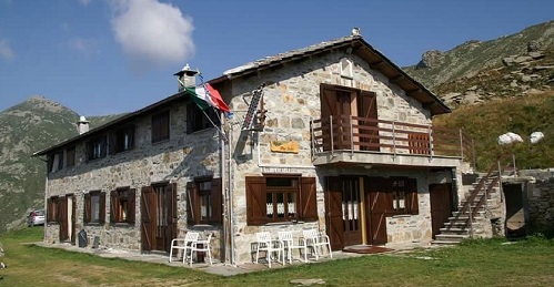 1 - Il Rifugio Alpe Soglia (1720 m)